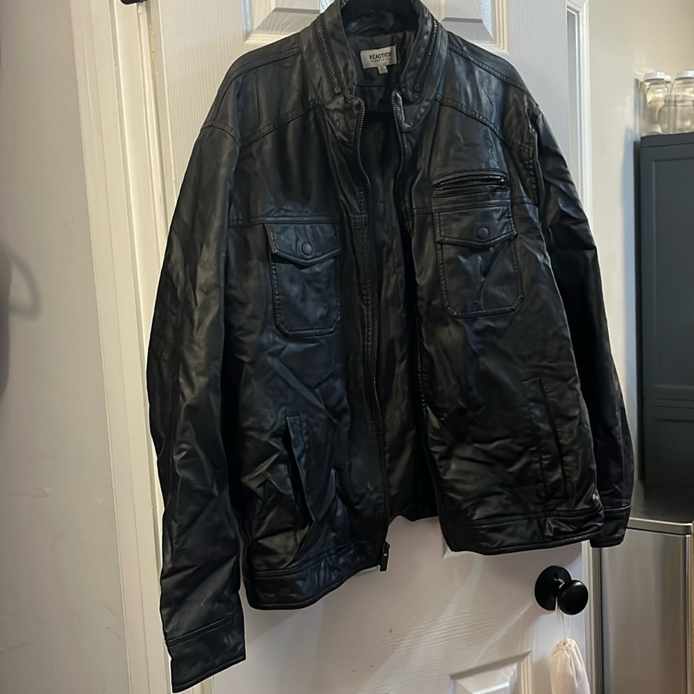Jacket By Reaction (xl)